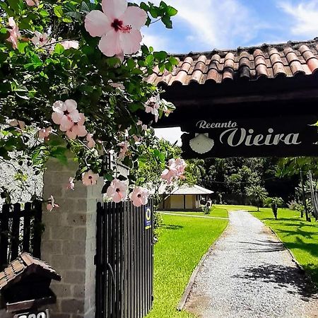 Recanto Vieira Praia Do Estaleiro Balneário Camboriú Eksteriør bilde